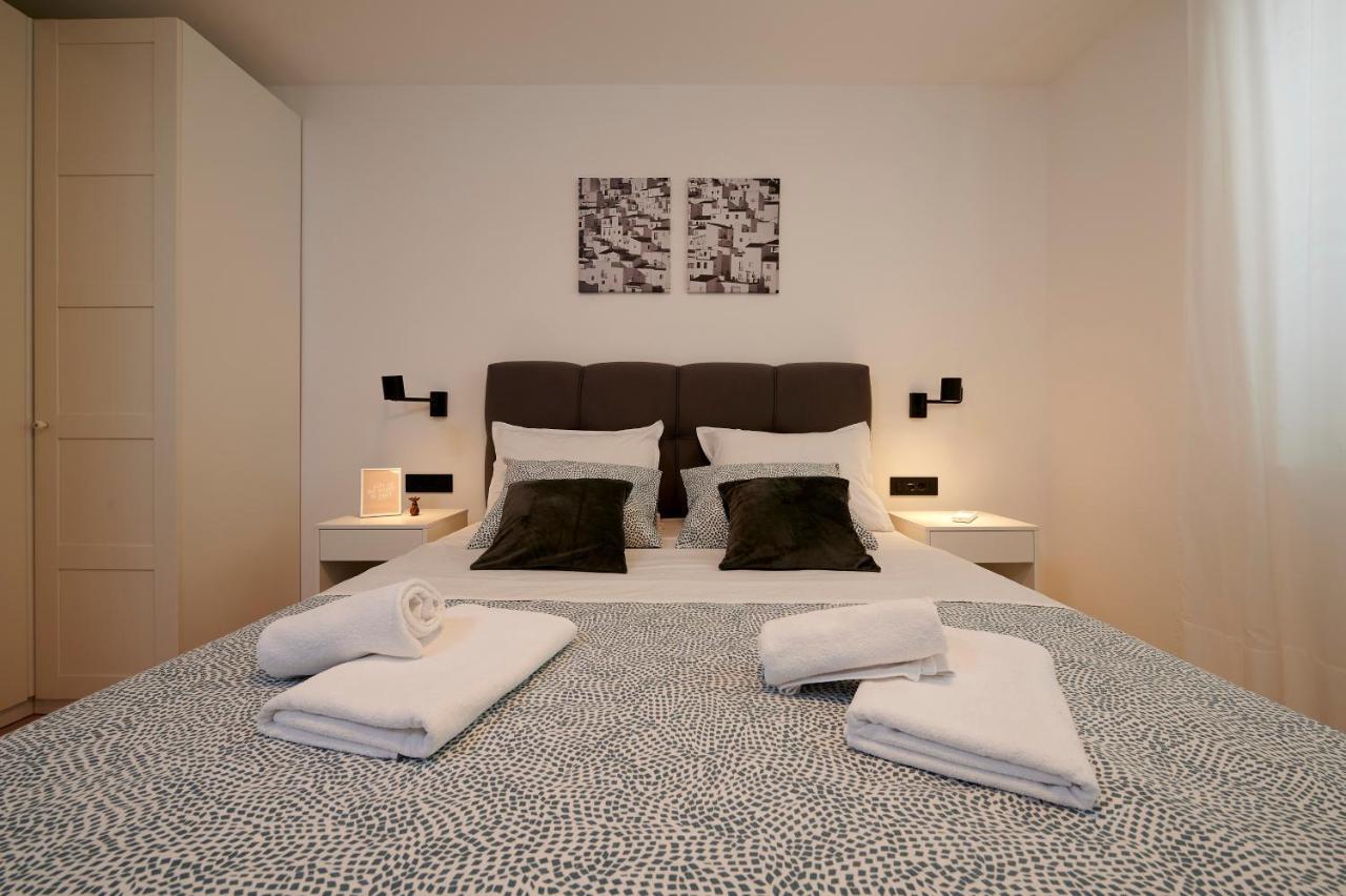 Apartman Miro - Center Of Trogir Buitenkant foto
